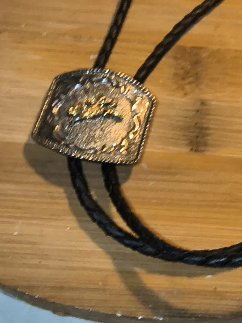 Vtg Metal Bolo Tie Nice Bronco Busting Cowboy Silver Tone Rodeo
